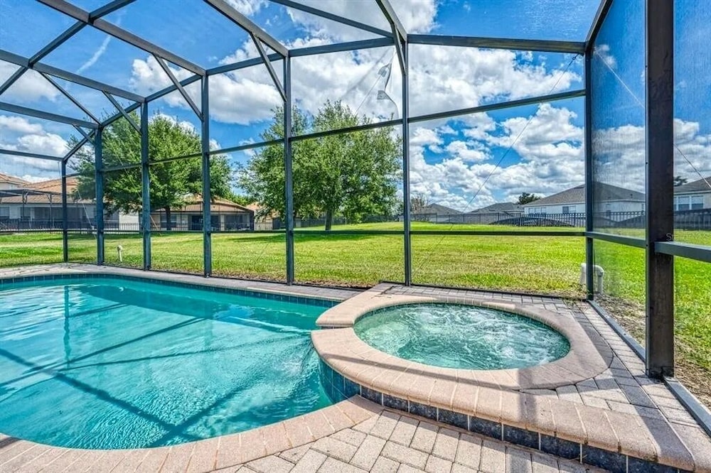 Ohana Haven 5 Bedroom Home
