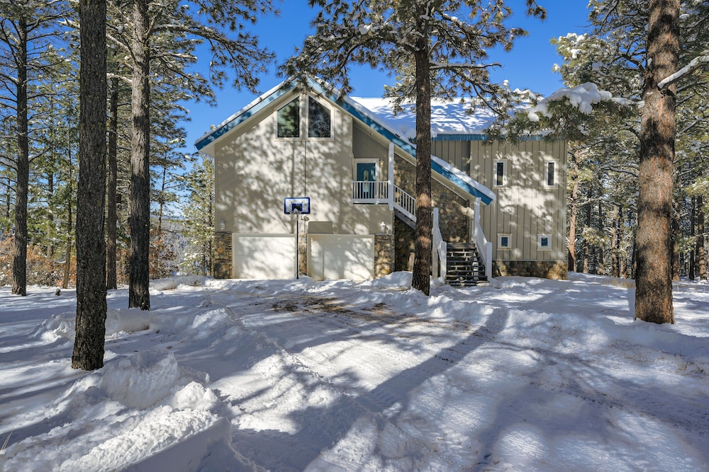 Pagosa Springs Family Retreat w/ Game Room & Views view 3