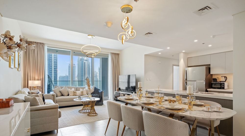 Manzil - 3BR in Downtown with Burj View