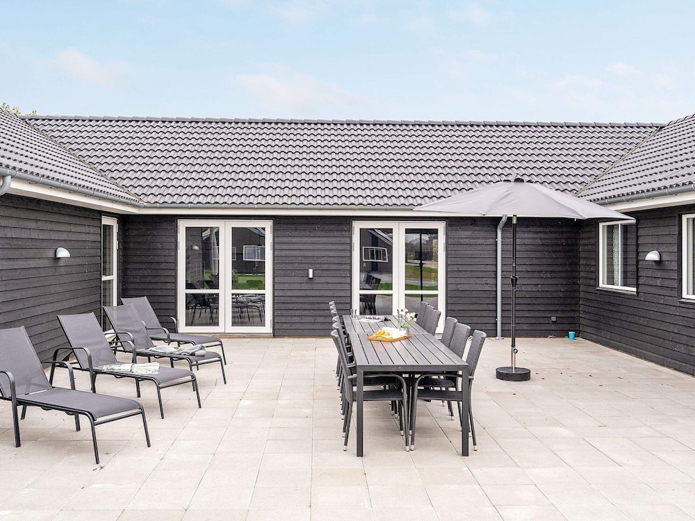 Luxury Beach House for 20 - By Traum Ferienwohnungen