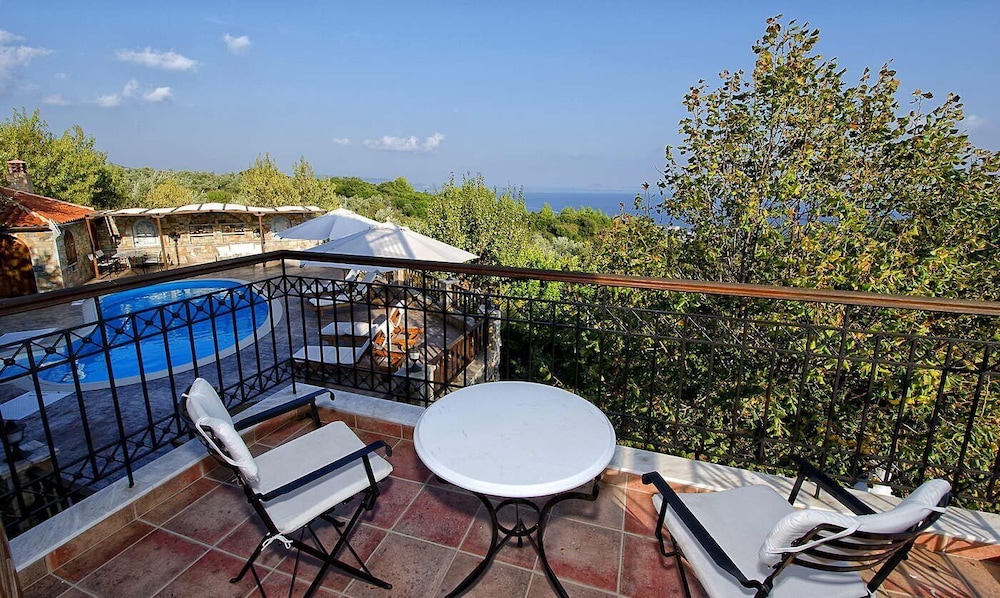 Vatellis Villas