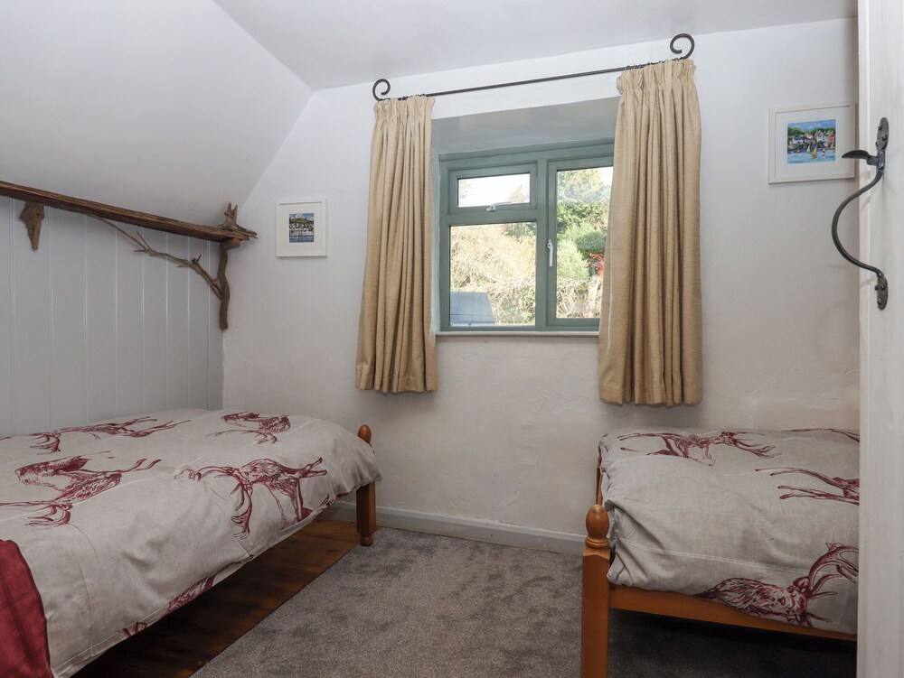 Alpha Cottage