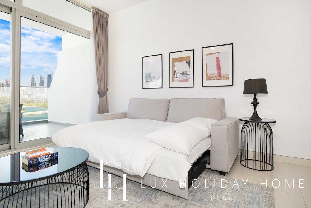 LUX Holiday Home - Azure Residence 2