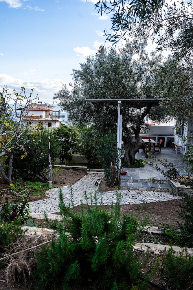 Maison De Yaya at Heraion Lagoon