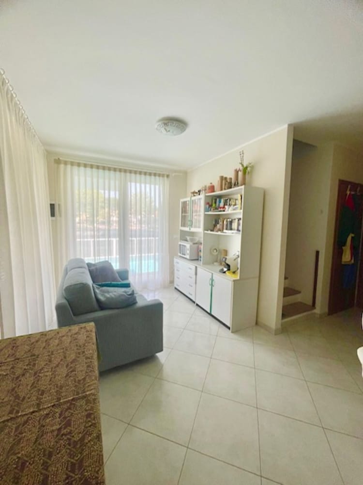 Delightful Villa With Garden and Pool in Albarella