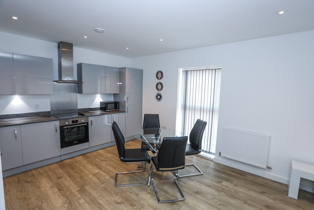 Exquisite One Bed Apartment