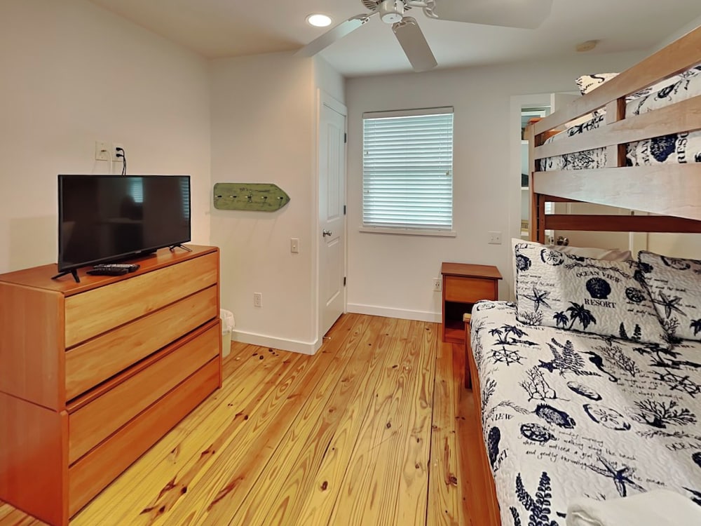 Seacasa 18 by Silver Sands Vacation Rentals