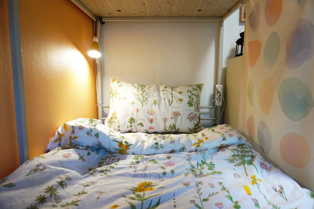 The One Hostel