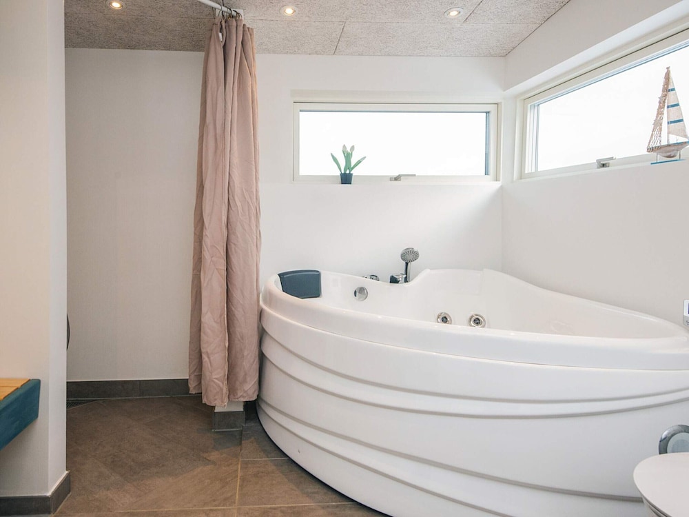 5 Star Holiday Home in Sjolund