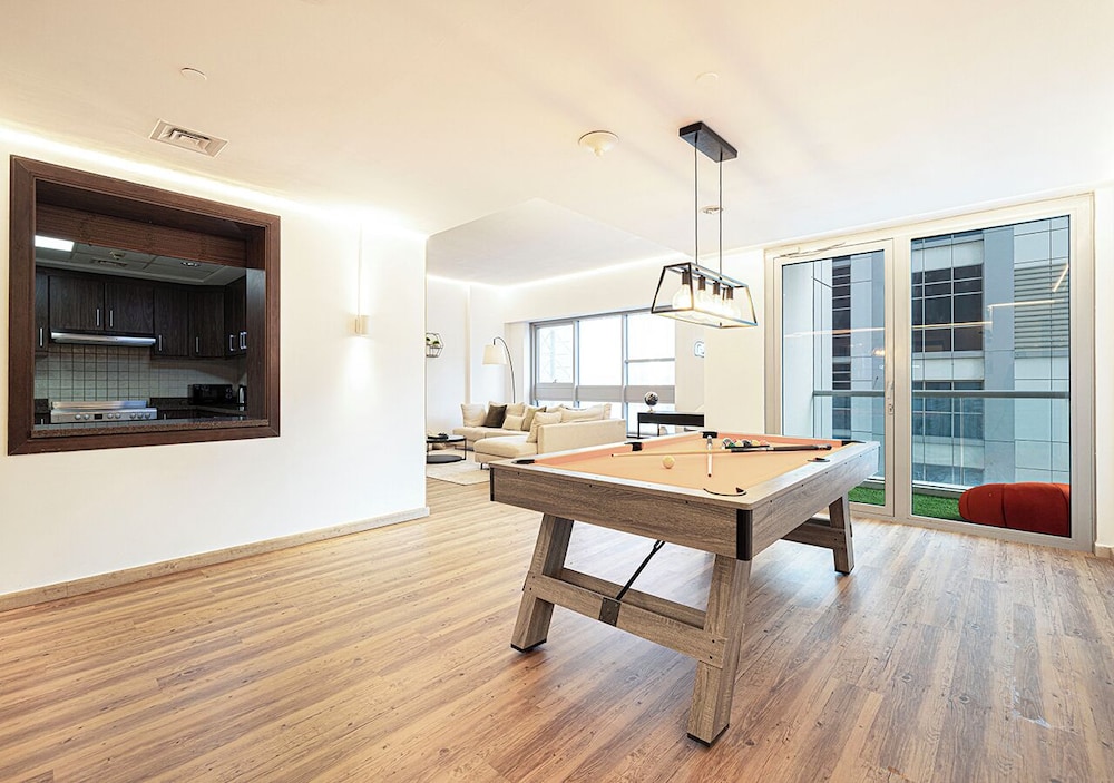 Next'House - Business Boulevard Hostel
