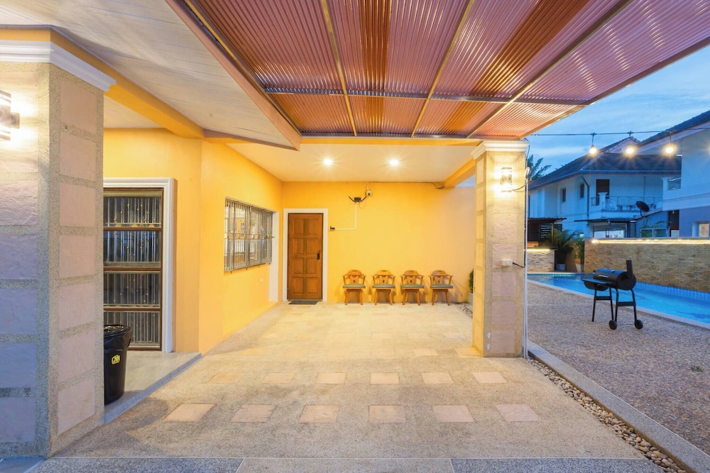 Poolnest Villa Private Saltwater Pool Retreat