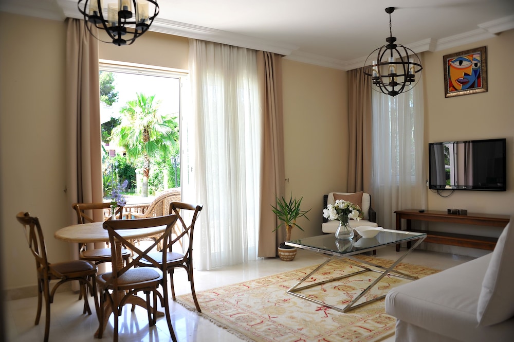 Kemer Residence - Image 12