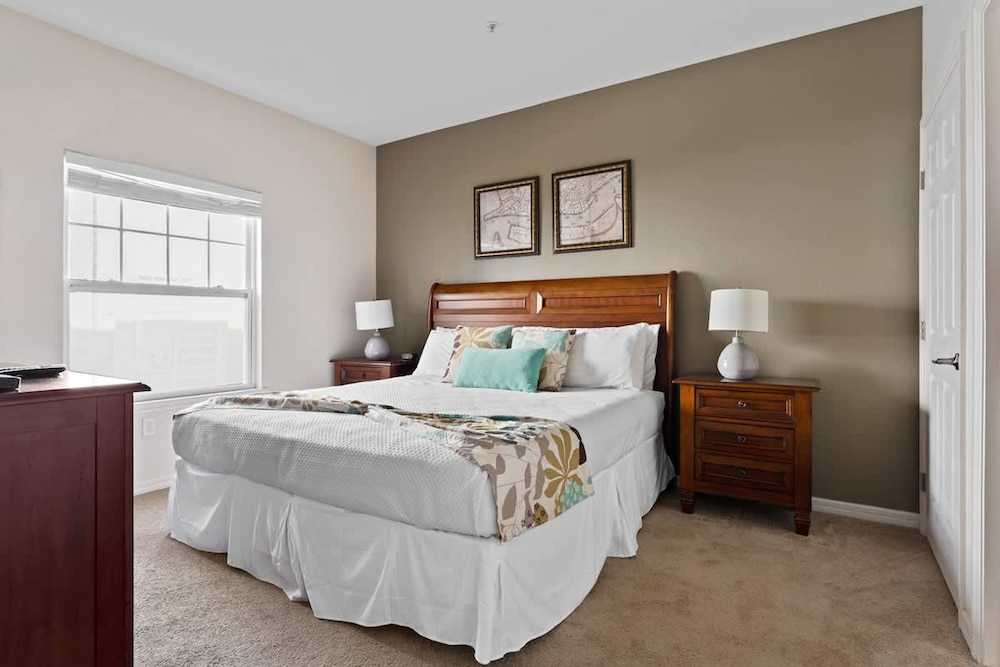 Welcoming 4 BR Sleeps 10 Guests Wl2901