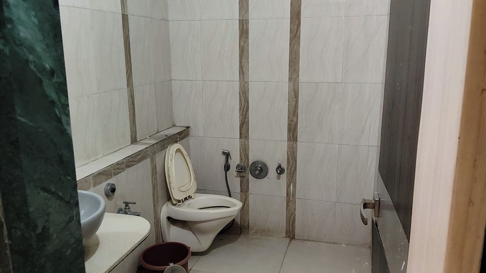 Mangal Murti Hotels Pvt. Ltd.