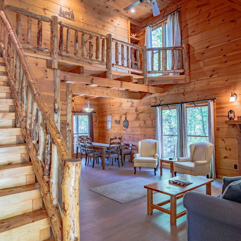Eagle Lake Cabin Coalmont