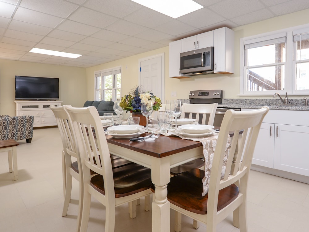 The Wellington Hotel & Suites Oceanblock