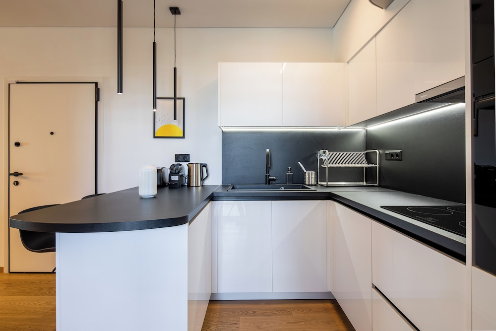 Bloom 2-Bedroom Apartment in Athens