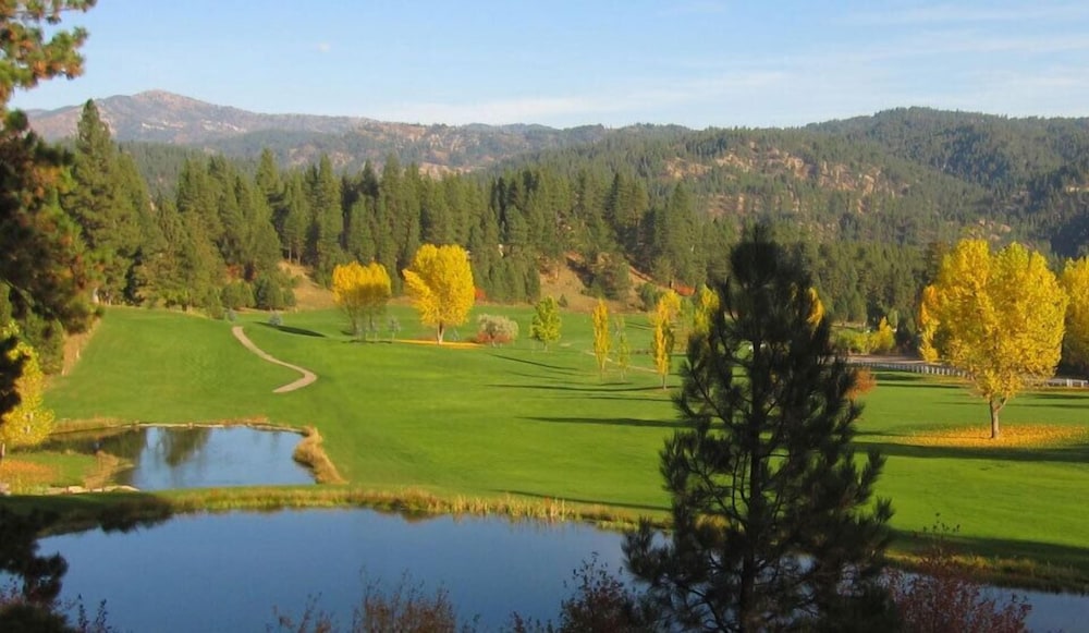 Terrace Lakes Resort