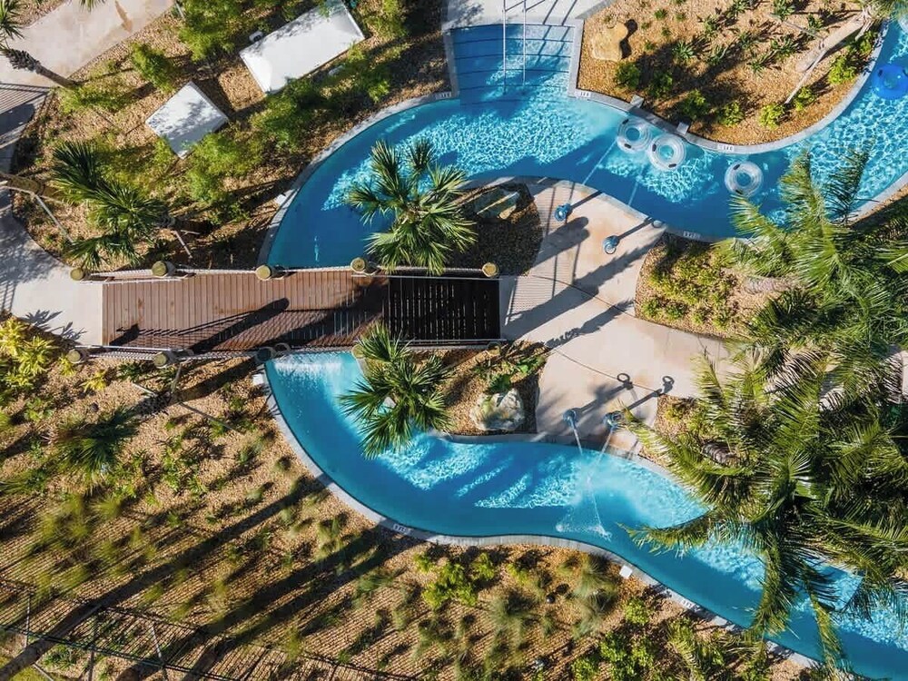 Private Pool Plus 5BR Themed Bedrooms