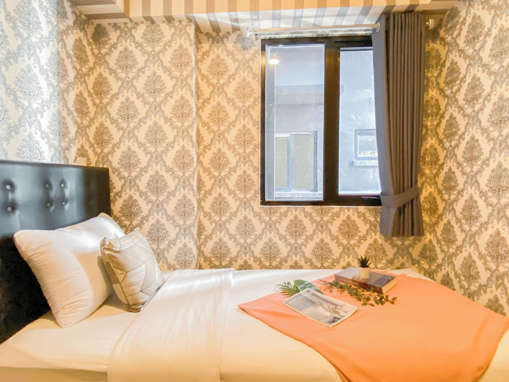 Monochrome 2Br Near Dian Harapan School At Apartment Meikarta
