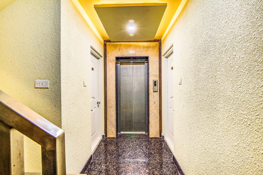 FabHotel Emara Boutique - Near Koramangala
