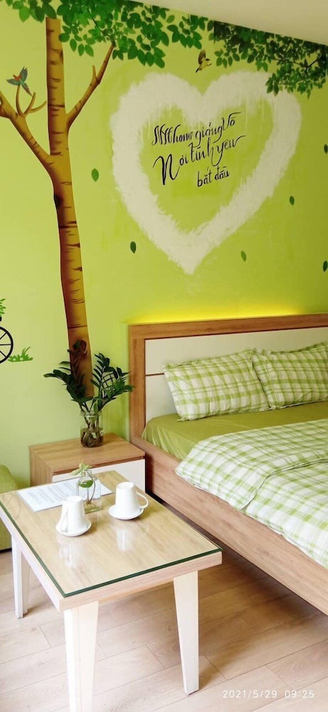 Amazing NYT Home Balcony Cozy Studio