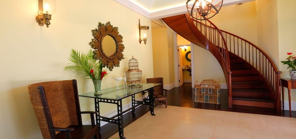 Santosha Estate