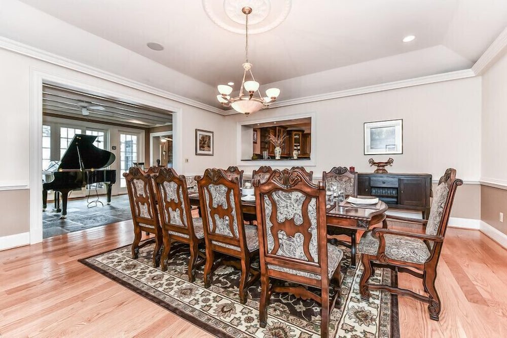 Leesburg Vacations - The Manor at Courtland Farm - Property Image 13