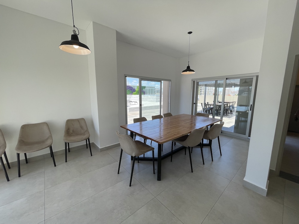 Beautiful Apartment for 4 pax in Caballito With Pool