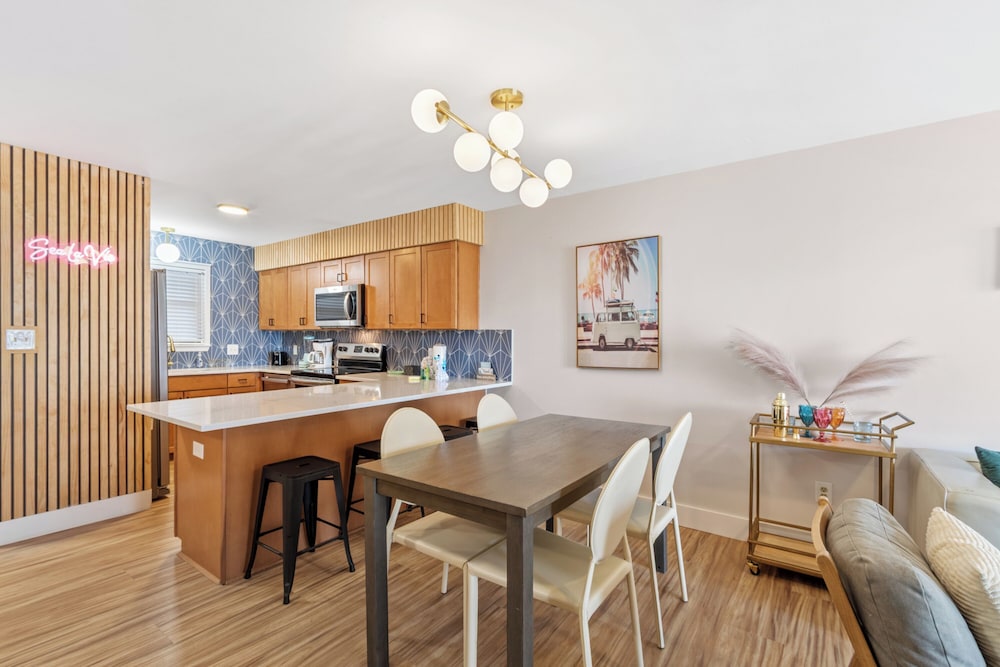 Seaside Beach & Racquet Club 2207