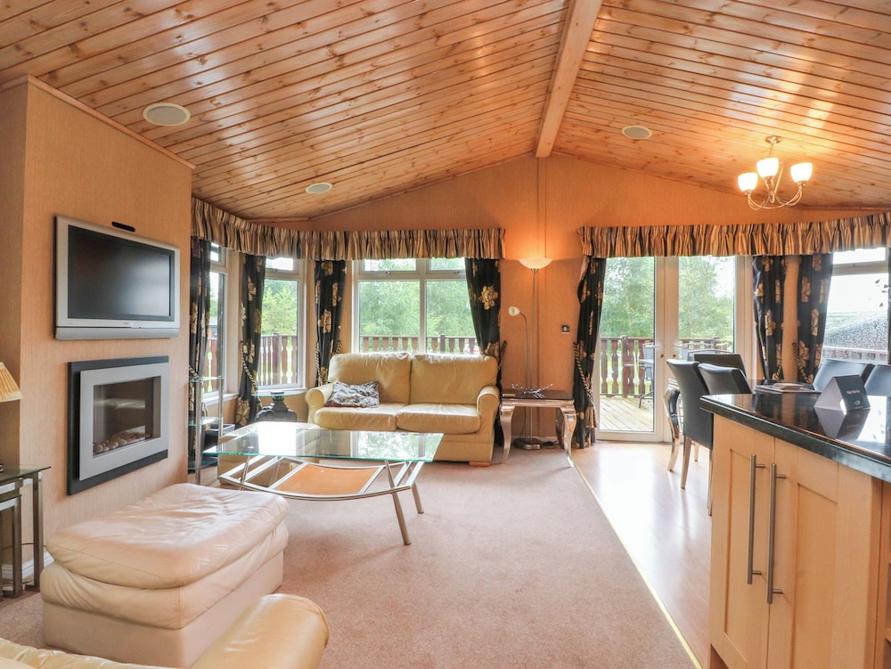 Borwick Heights 6