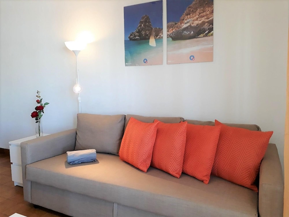 T1 Torre 20 6G M Gico 80M Praia Wi-fi 4 Pessoas view 5