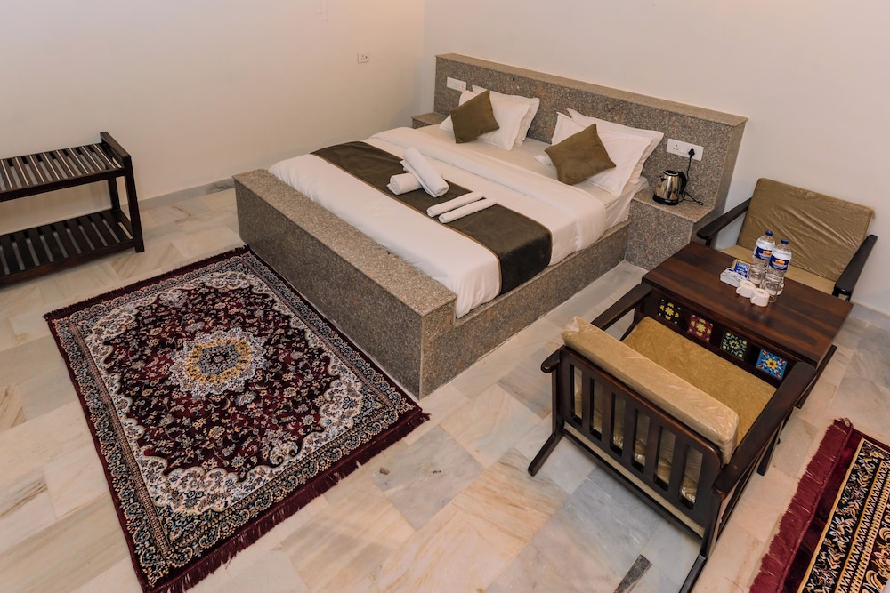 Marubhumi Luxury Resort