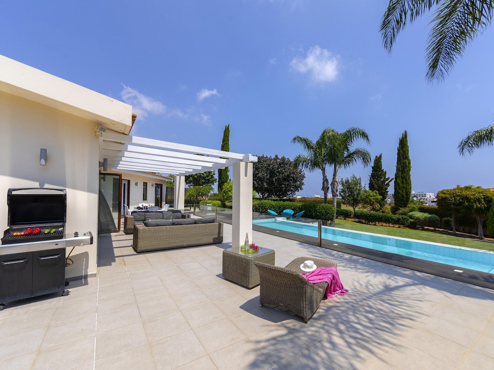 Protaras Villa Oscar Domain 4A