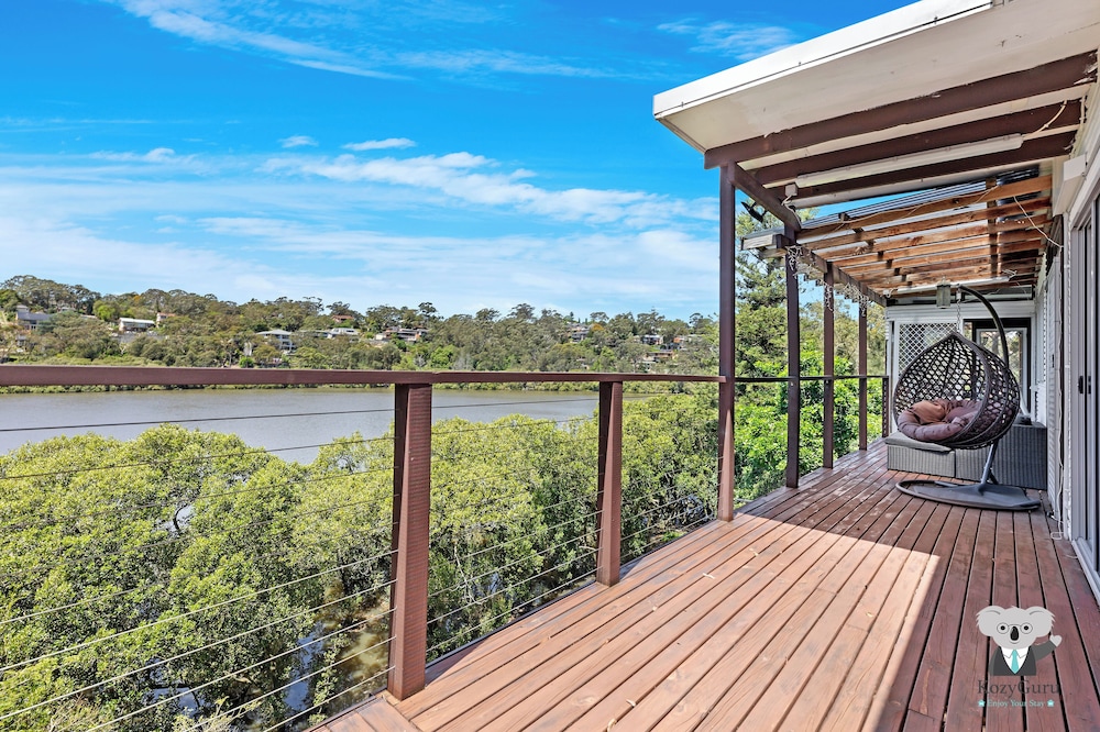 Kozyguru | Waterfront Holiday House With Kayak