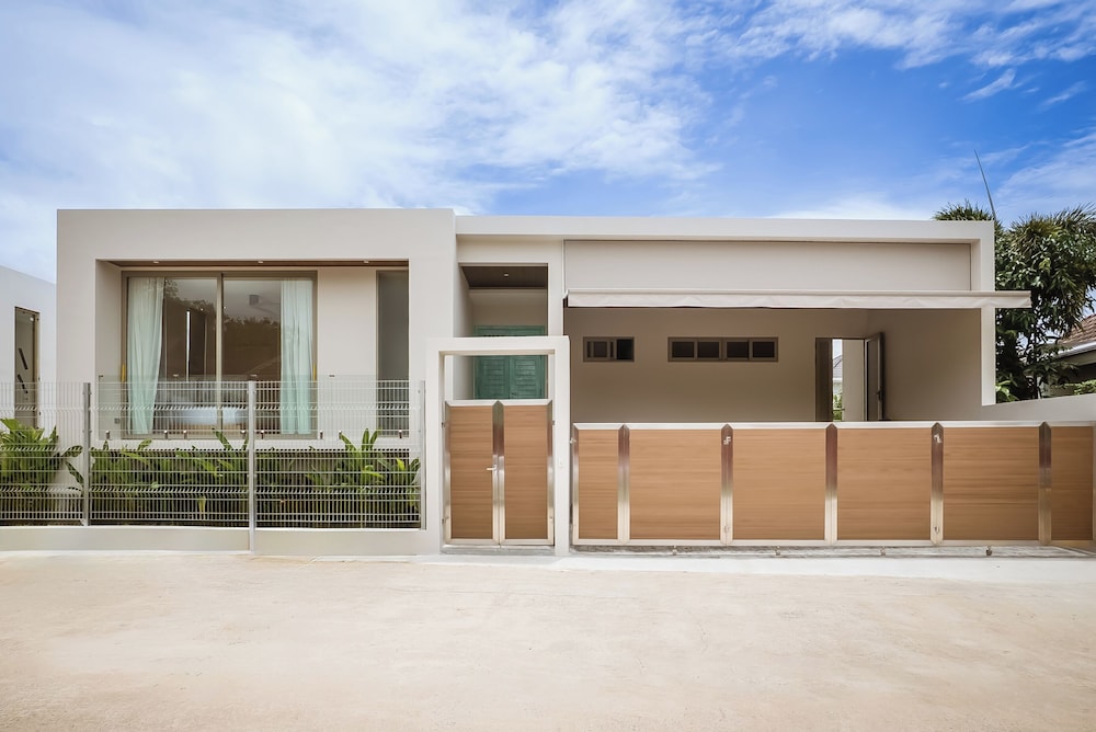 Akal Pool Villa 3BR near Laguna, Bangtao & Beach