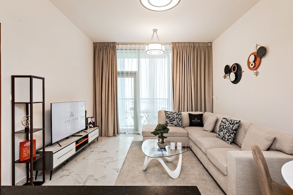 Stylish 1BR Apartment at Meera Tower