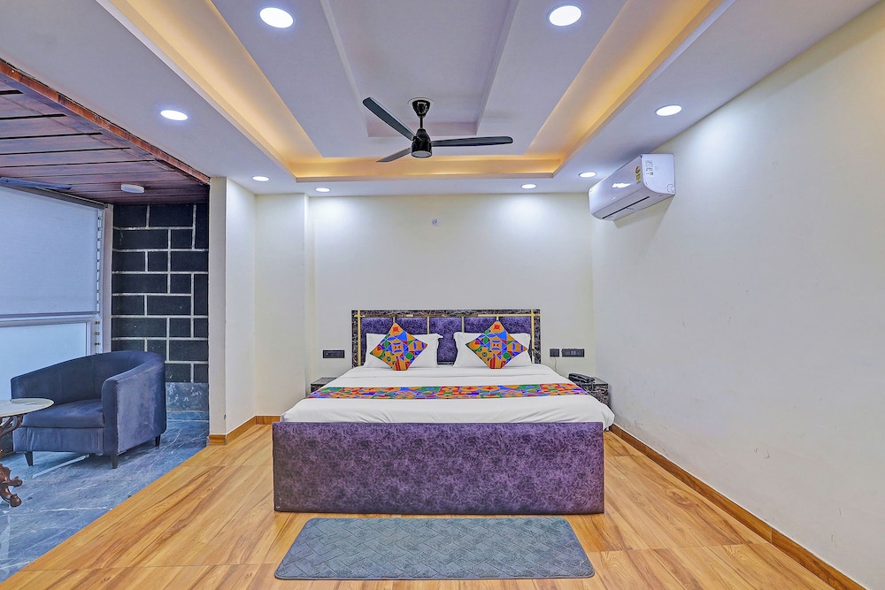 Fabhotel Havenora