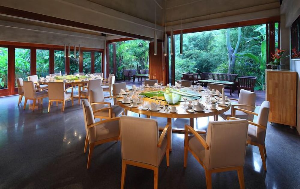 Litchi Garden Rainforest Hot Spring Resort