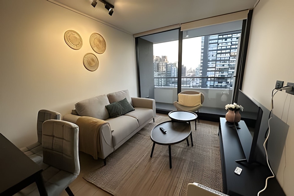 Oceana Suites San Eugenio