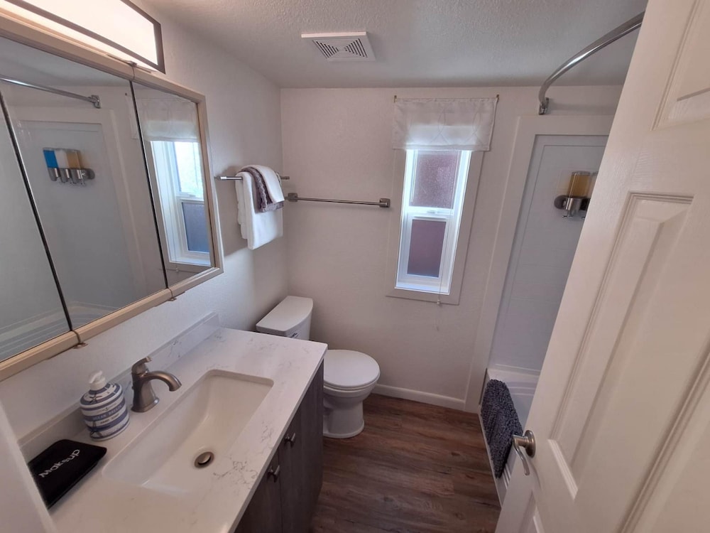 Oceanfront Cabin 10 Jacuzzi Breathtaking Views