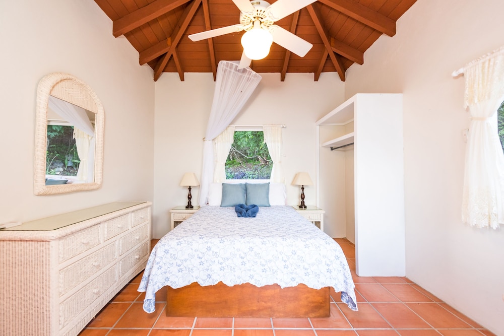 White Bay Villas and Beach Club