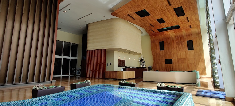 Luxury Apartments at 50 Biscayne