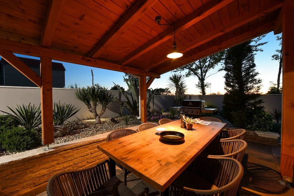 Villa Sabunike view 2