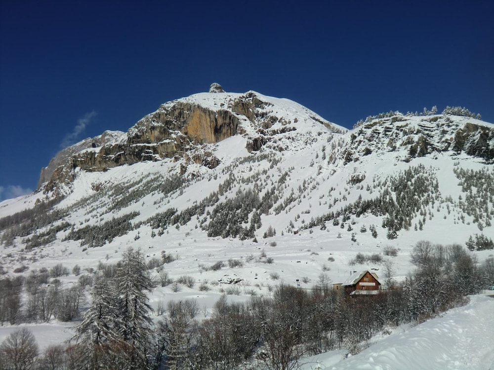 Auberge Du Pont De L'Alp