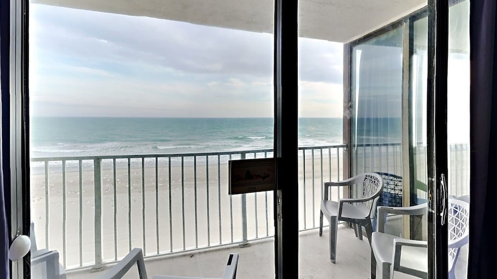 Sands Beach Club 515 2 Bedroom Condo
