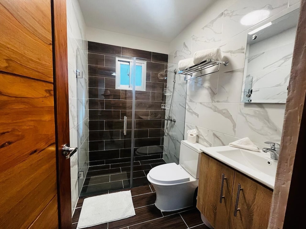 4BR 14 pax Twin Villa-Bbq & private pool
