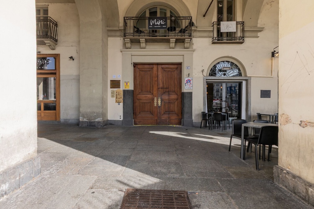 Vittorio 13 - Vittorio Place