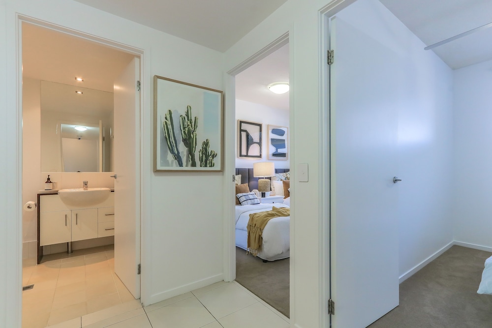Drift South Holiday Apartments