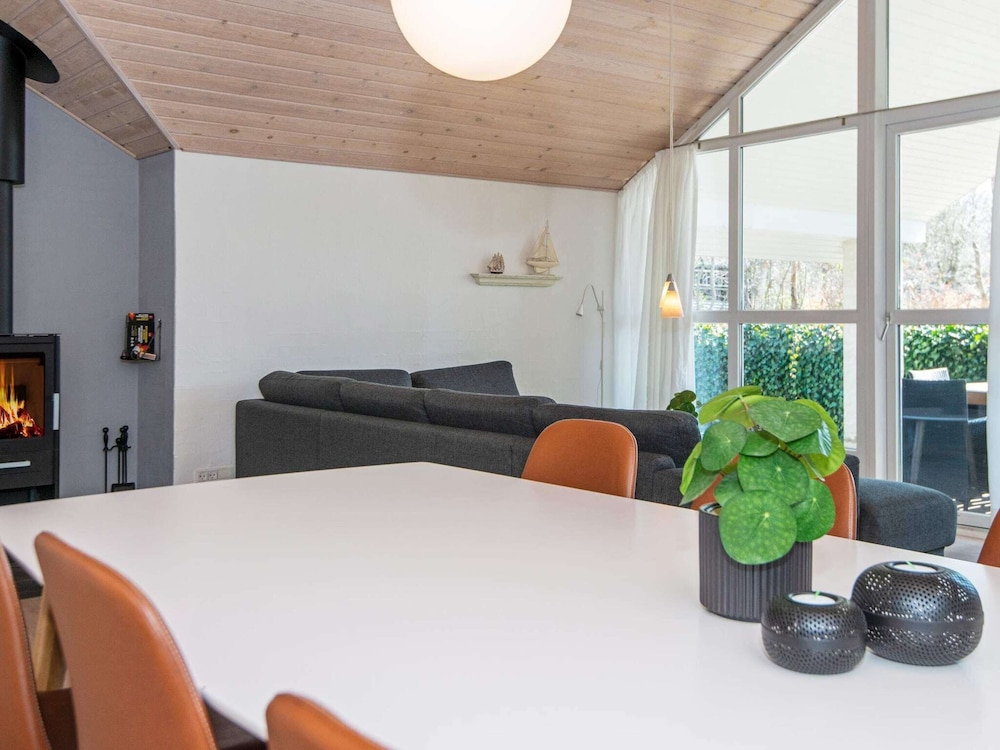 8 Person Holiday Home in Glesborg view 5